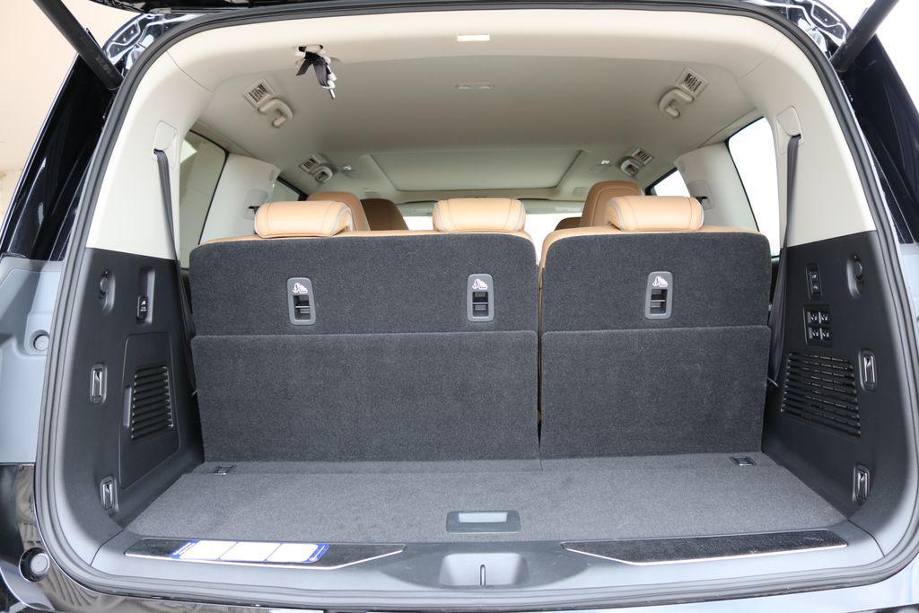used 2025 INFINITI QX80 car, priced at $82,999