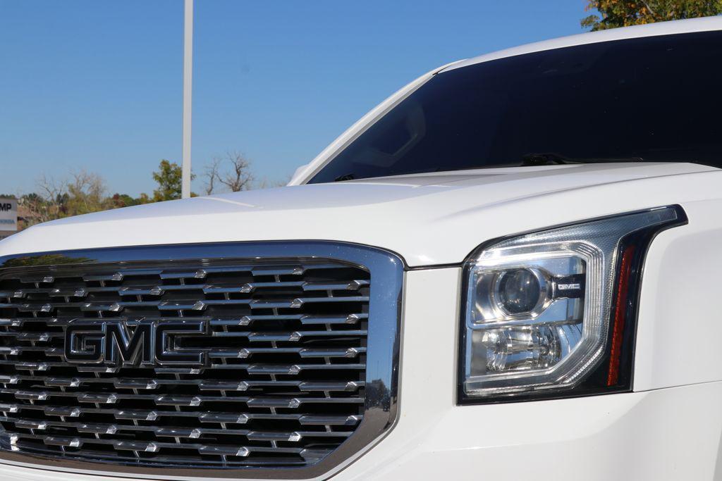 used 2018 GMC Yukon XL car, priced at $29,999