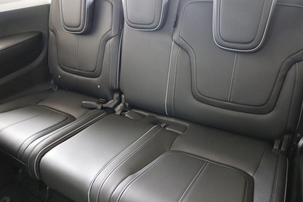 new 2025 INFINITI QX80 car, priced at $102,130