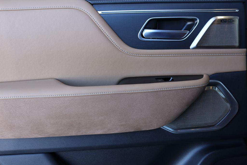 used 2025 INFINITI QX80 car, priced at $80,999