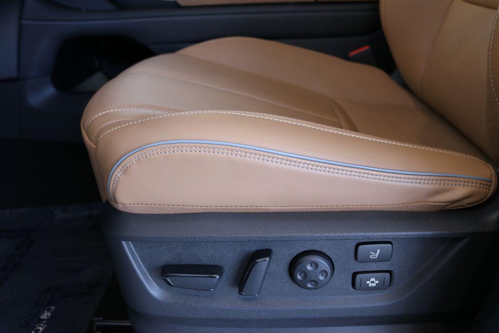 used 2025 INFINITI QX80 car, priced at $80,999