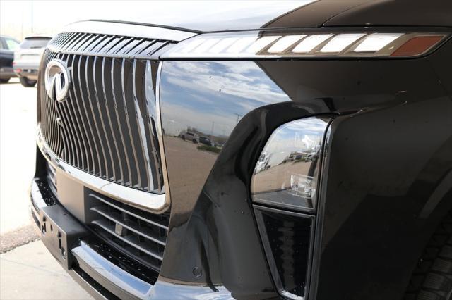 used 2025 INFINITI QX80 car, priced at $99,999
