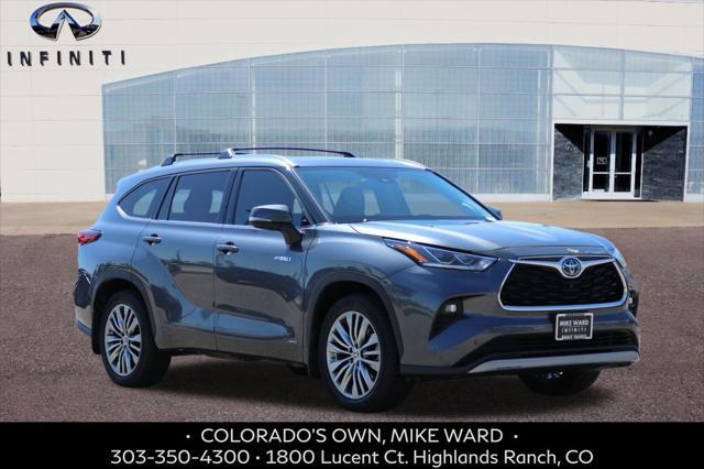 used 2020 Toyota Highlander Hybrid car, priced at $37,999