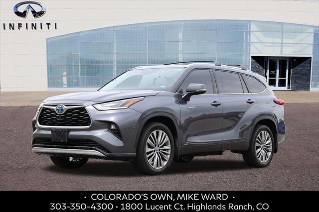 used 2020 Toyota Highlander Hybrid car, priced at $37,999