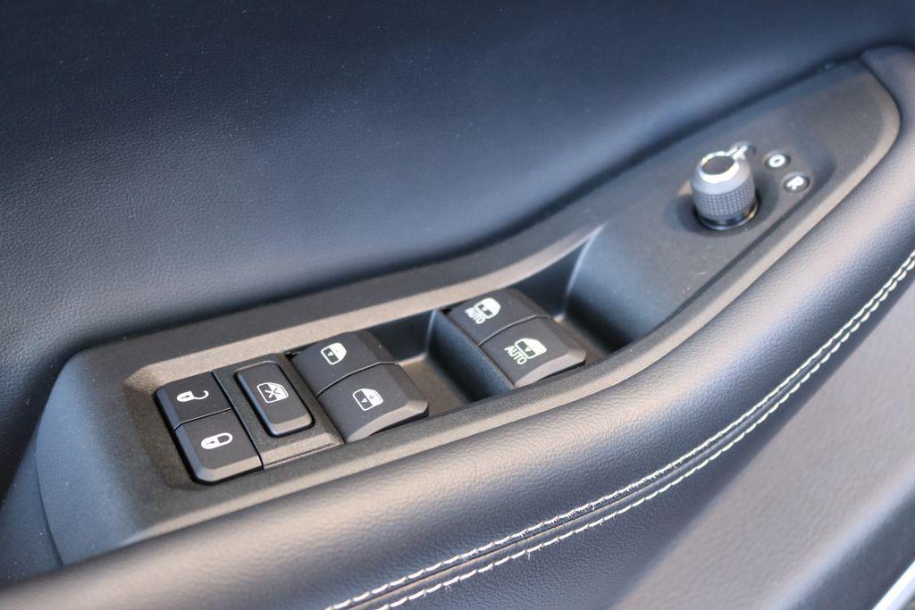 used 2021 Jeep Grand Cherokee L car, priced at $28,699