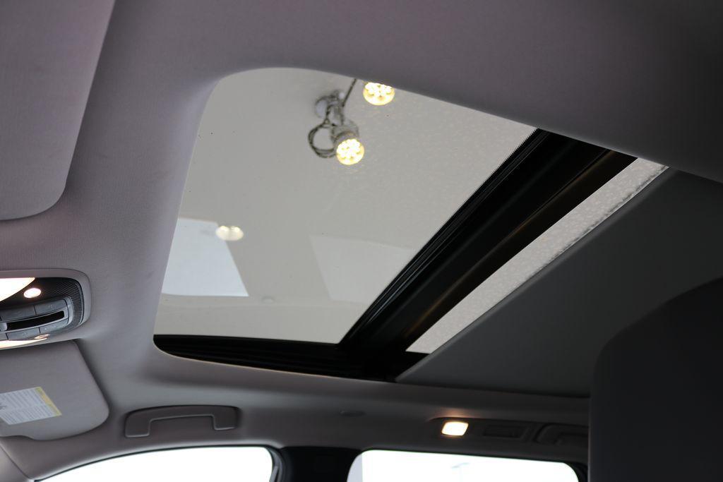 used 2025 INFINITI QX60 car, priced at $39,999