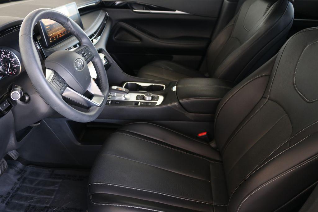used 2025 INFINITI QX60 car, priced at $42,999
