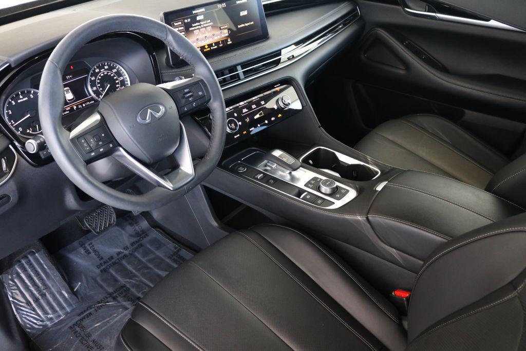 used 2025 INFINITI QX60 car, priced at $42,999