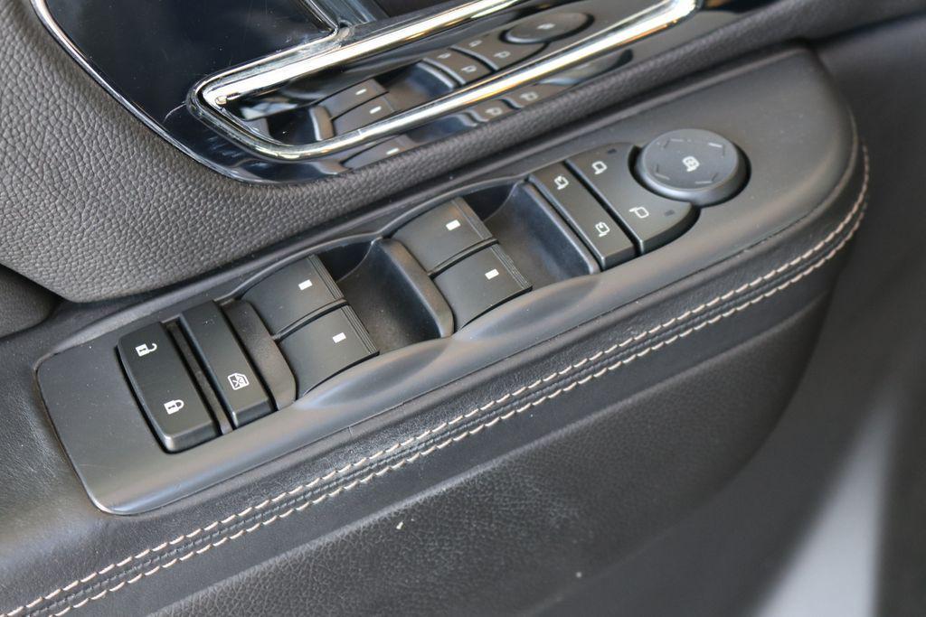 used 2014 Cadillac Escalade car, priced at $15,999