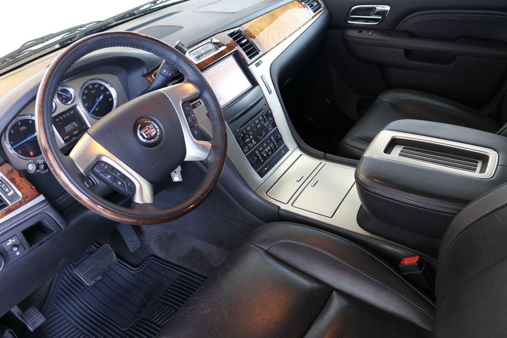 used 2014 Cadillac Escalade car, priced at $15,999