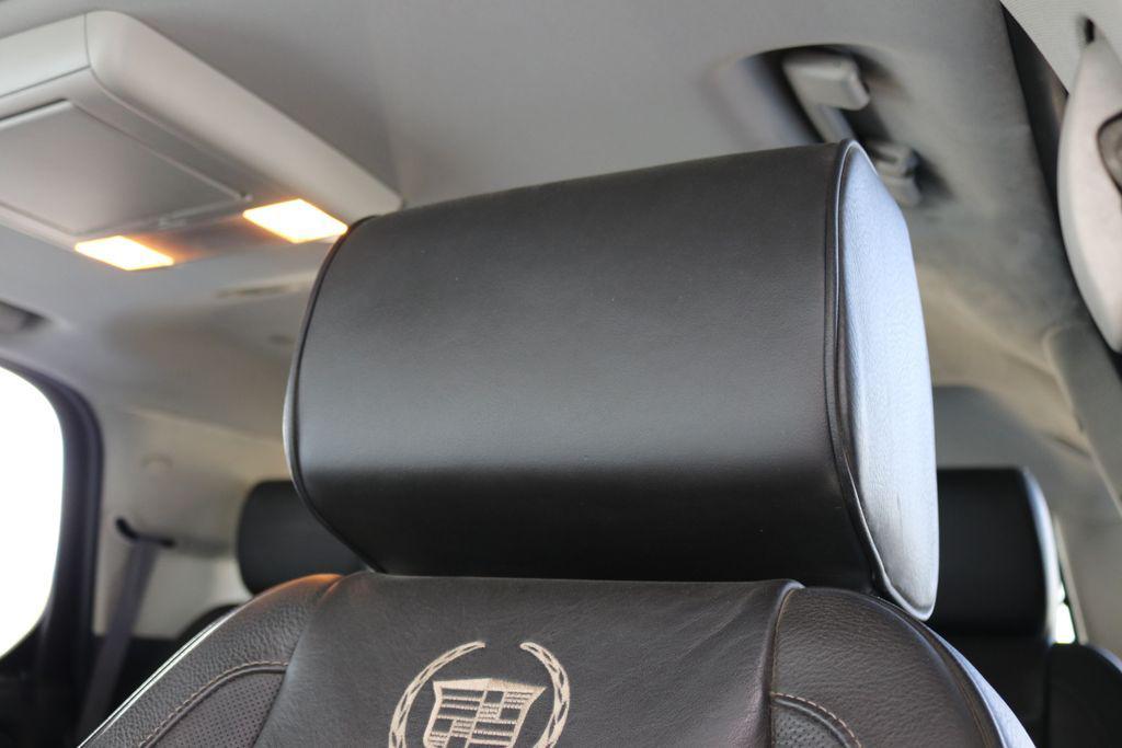 used 2014 Cadillac Escalade car, priced at $15,999