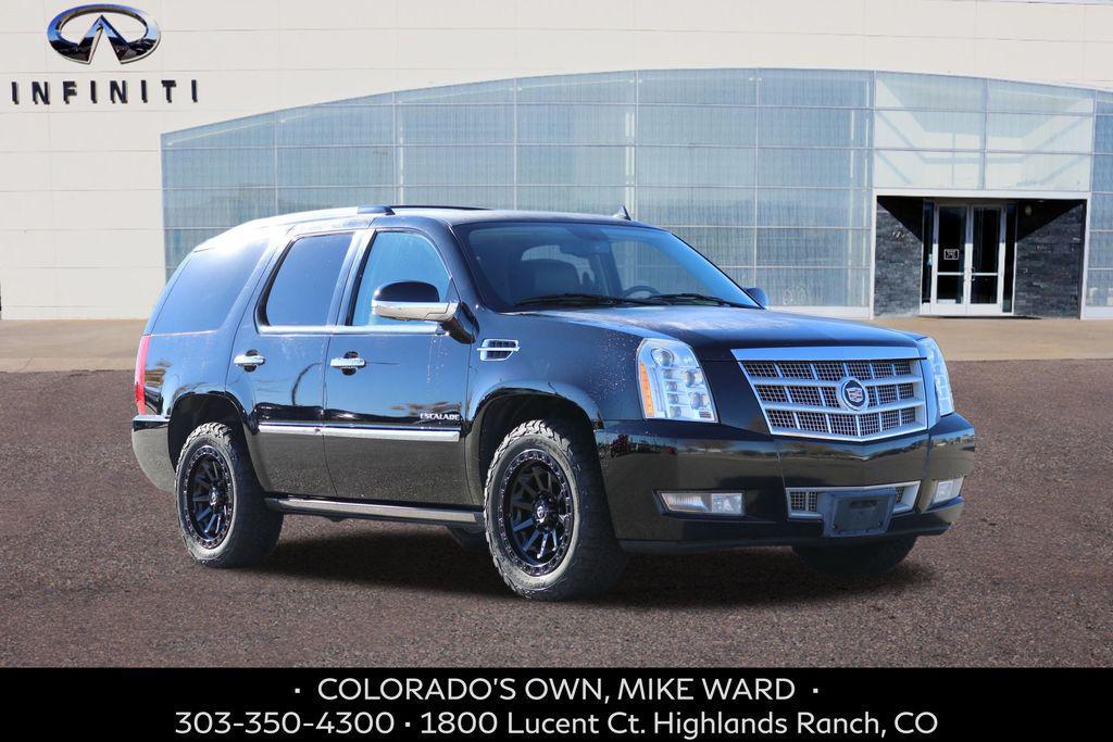 used 2014 Cadillac Escalade car, priced at $15,999