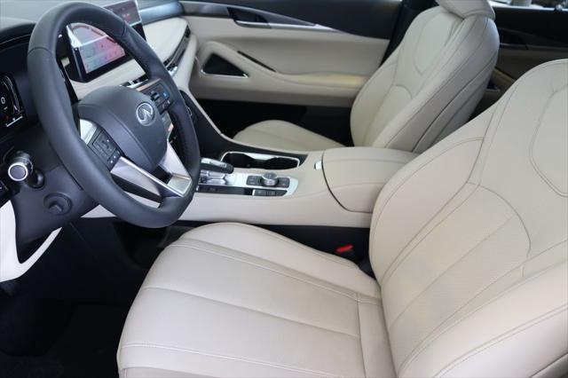new 2025 INFINITI QX60 car, priced at $58,080