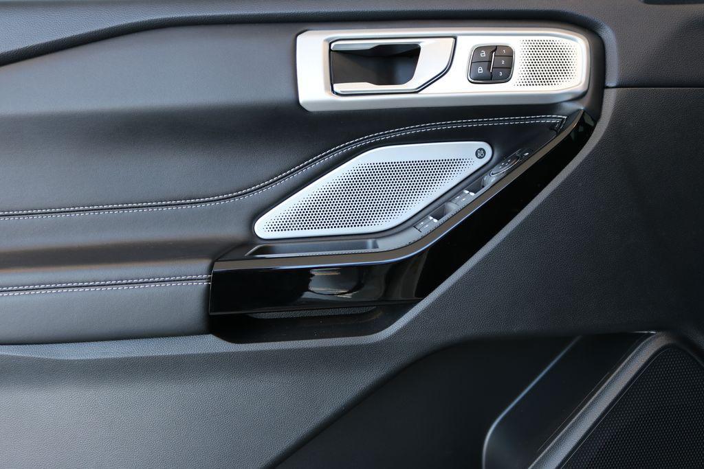 used 2024 Ford Explorer car, priced at $44,899