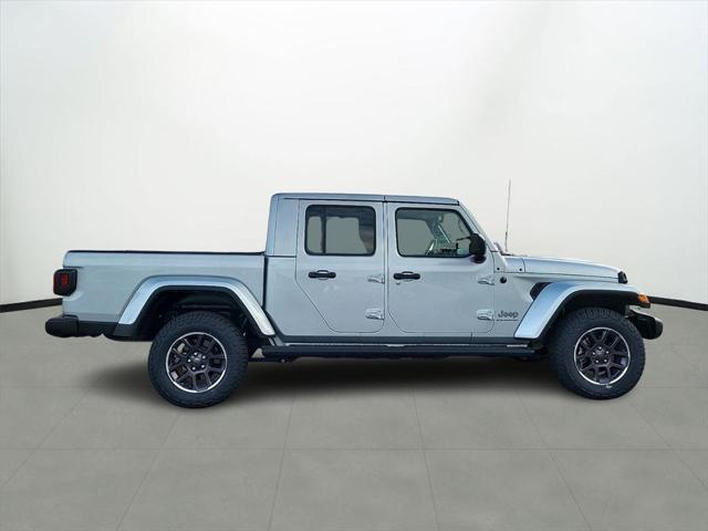 used 2023 Jeep Gladiator car, priced at $32,599