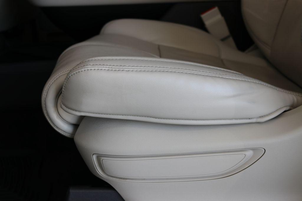 used 2020 Lincoln Navigator car, priced at $39,499