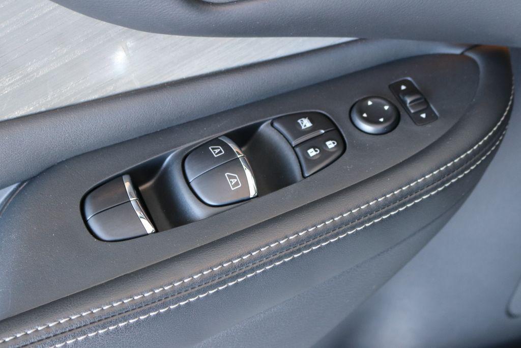 used 2018 Nissan Murano car, priced at $18,999