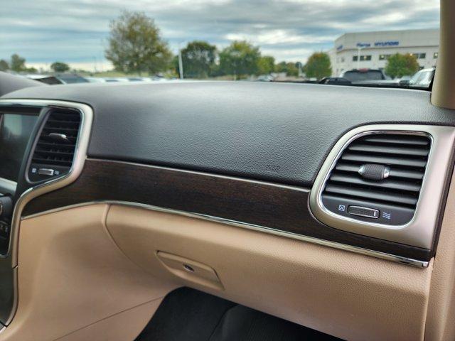 used 2014 Jeep Grand Cherokee car, priced at $11,495