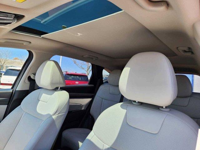 used 2025 Hyundai TUCSON Hybrid car, priced at $36,495