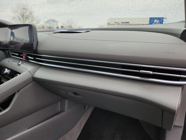 used 2024 Hyundai Elantra car, priced at $21,995