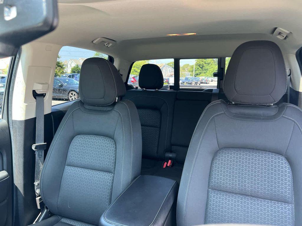 used 2020 GMC Canyon car, priced at $27,300