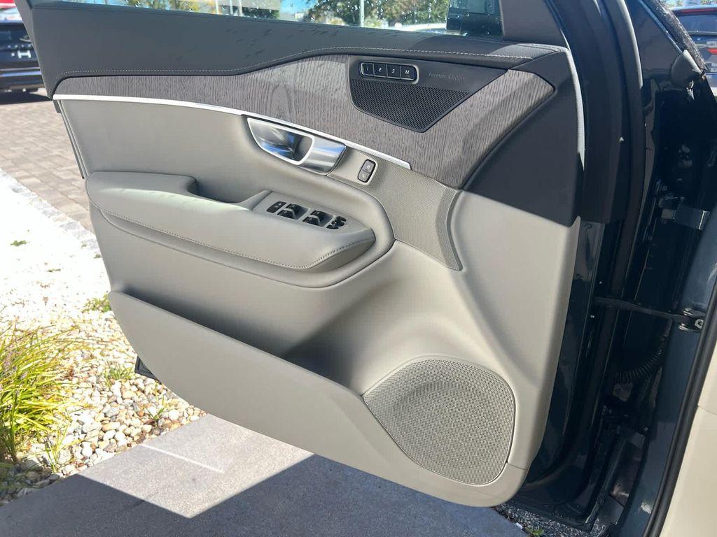 used 2023 Volvo XC90 car, priced at $45,200