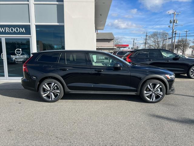 new 2025 Volvo V60 Cross Country car, priced at $55,025