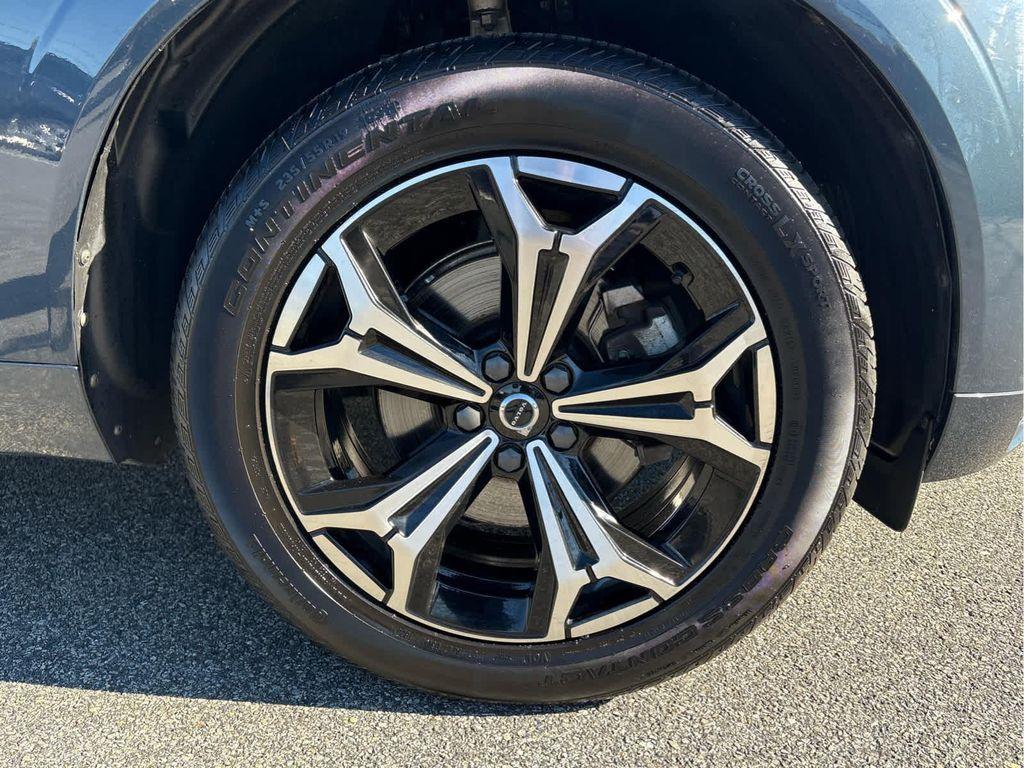 used 2022 Volvo XC60 car, priced at $29,700