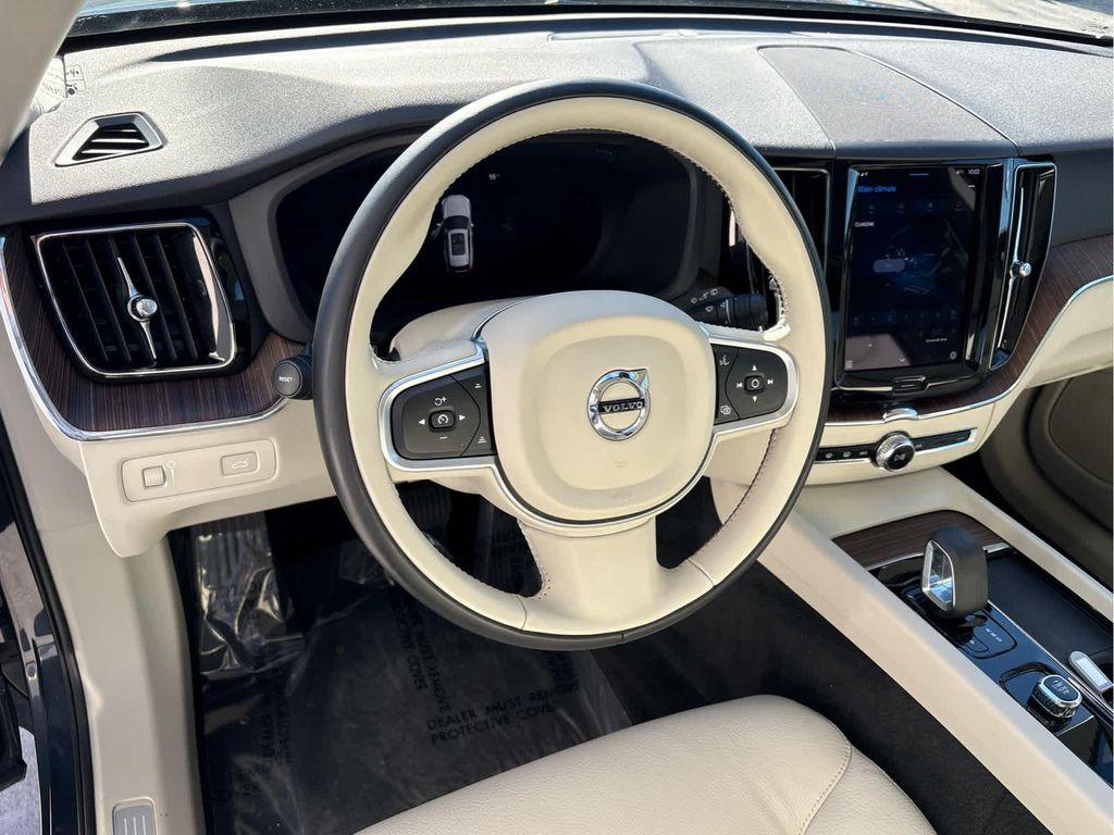used 2022 Volvo XC60 car, priced at $29,700
