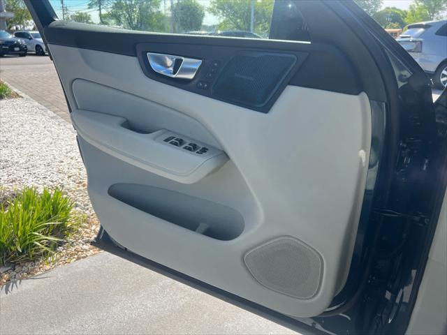 new 2025 Volvo XC60 car, priced at $60,660