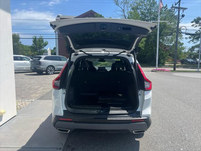 used 2025 Honda CR-V Hybrid car, priced at $39,600