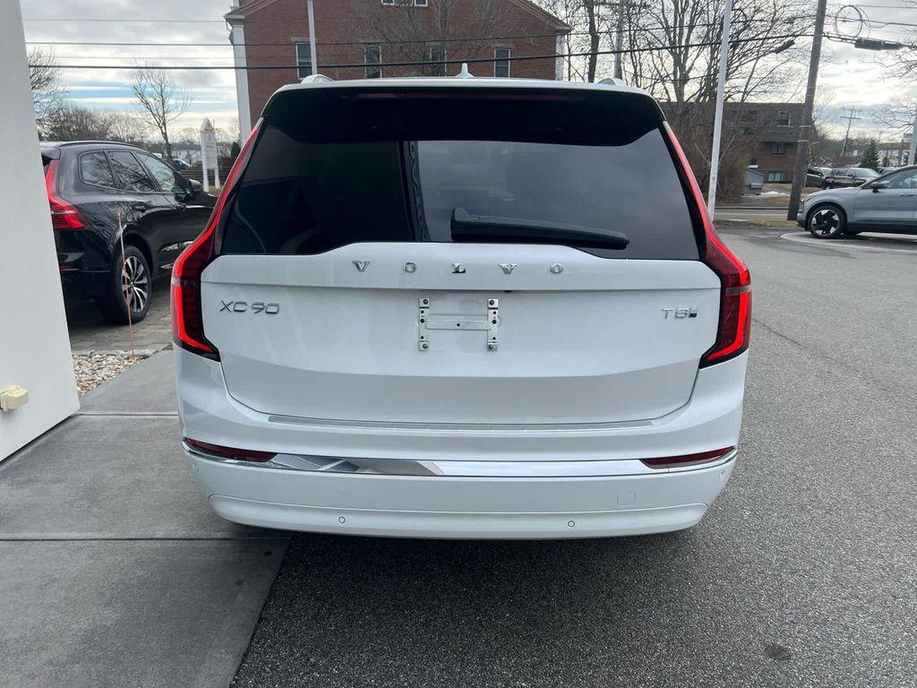 new 2025 Volvo XC90 Plug-In Hybrid car, priced at $79,195