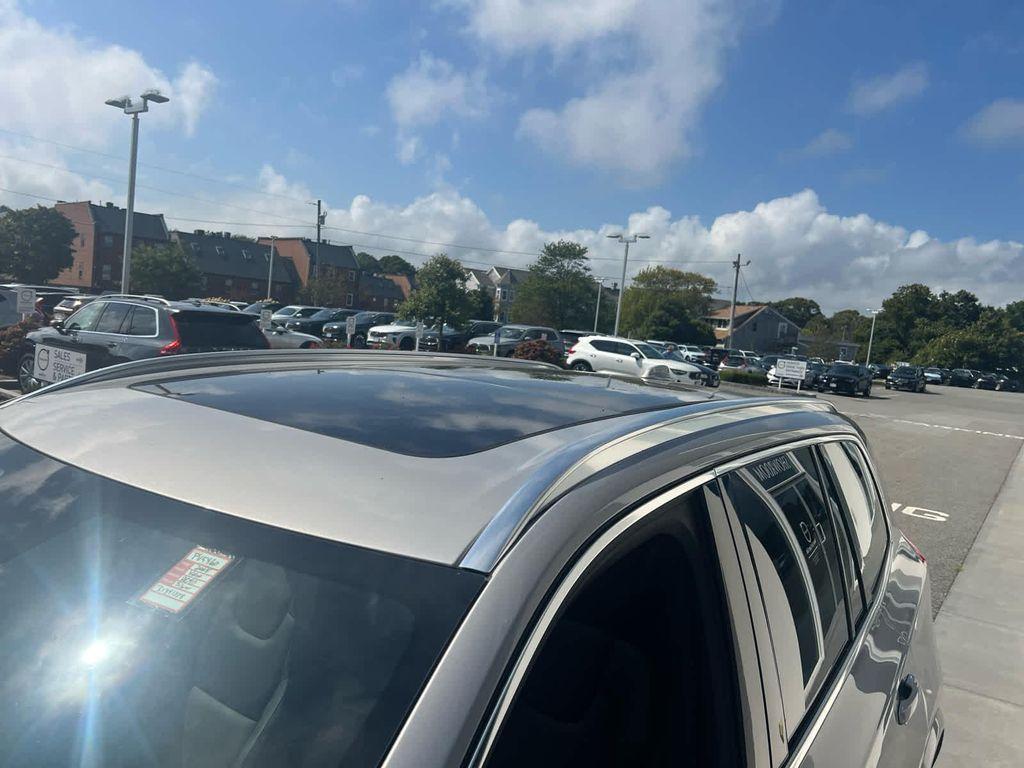 used 2025 Volvo XC90 car, priced at $48,869