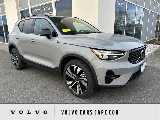 new 2024 Volvo XC40 car, priced at $49,680