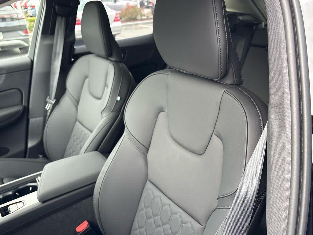 new 2026 Volvo XC60 car, priced at $57,985