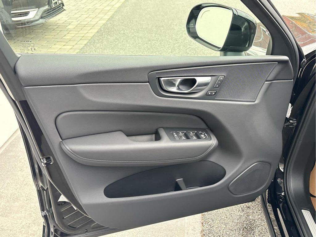 new 2026 Volvo XC60 car, priced at $57,985