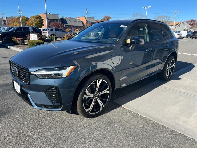 new 2025 Volvo XC60 Plug-In Hybrid car, priced at $71,485