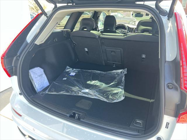 new 2025 Volvo XC60 car, priced at $49,095