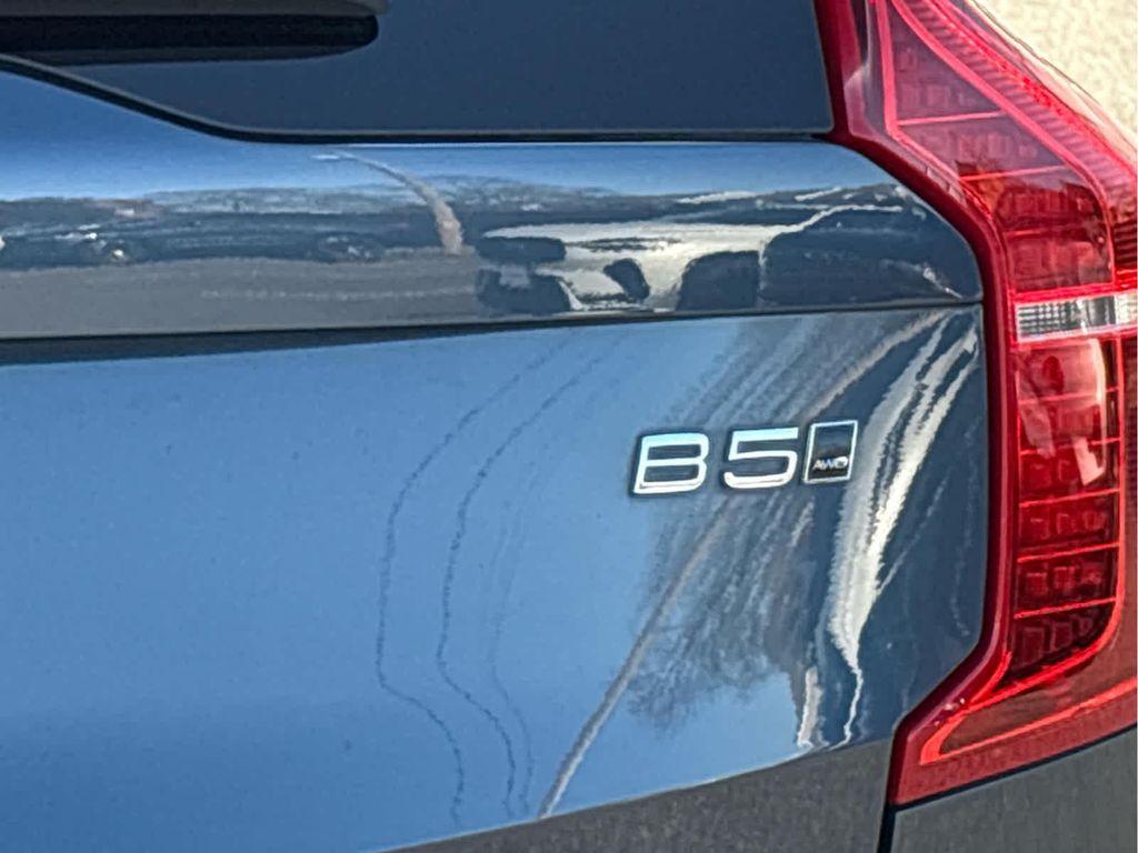 used 2024 Volvo XC90 car, priced at $34,900