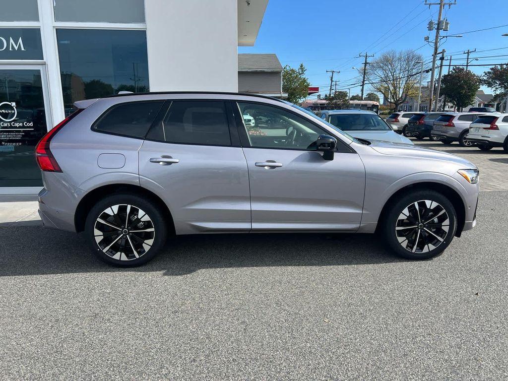 new 2026 Volvo XC60 car, priced at $57,985