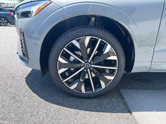 new 2026 Volvo XC60 car, priced at $63,935