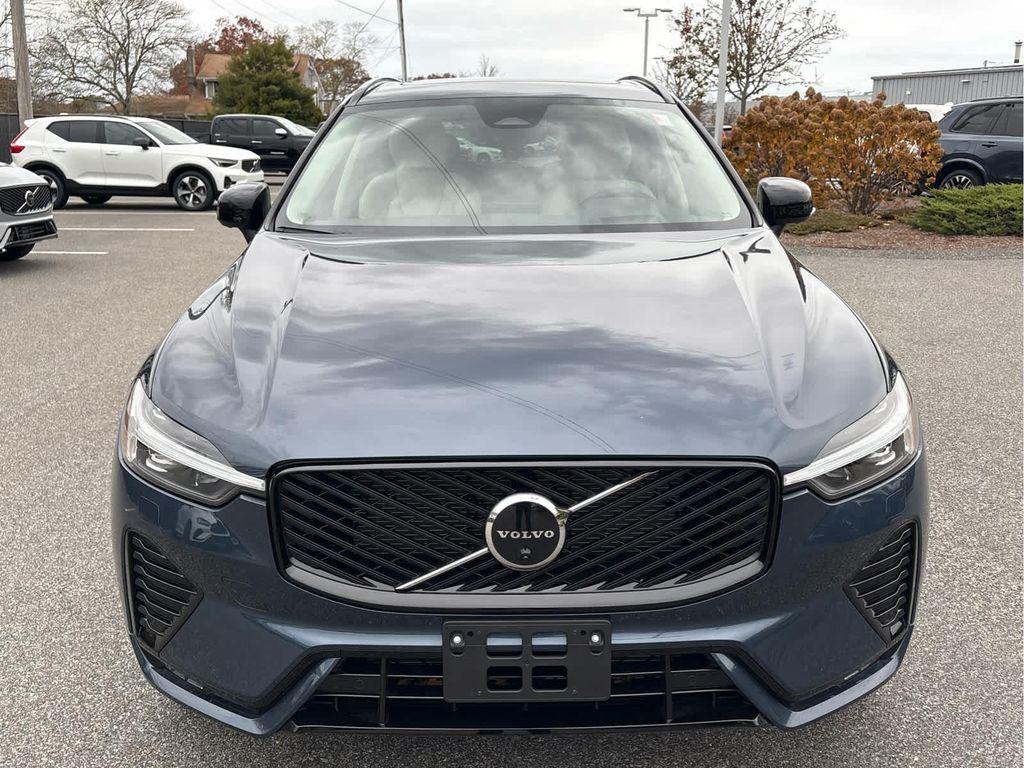 used 2026 Volvo XC60 car, priced at $60,900