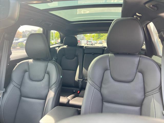 new 2025 Volvo XC60 car, priced at $61,555