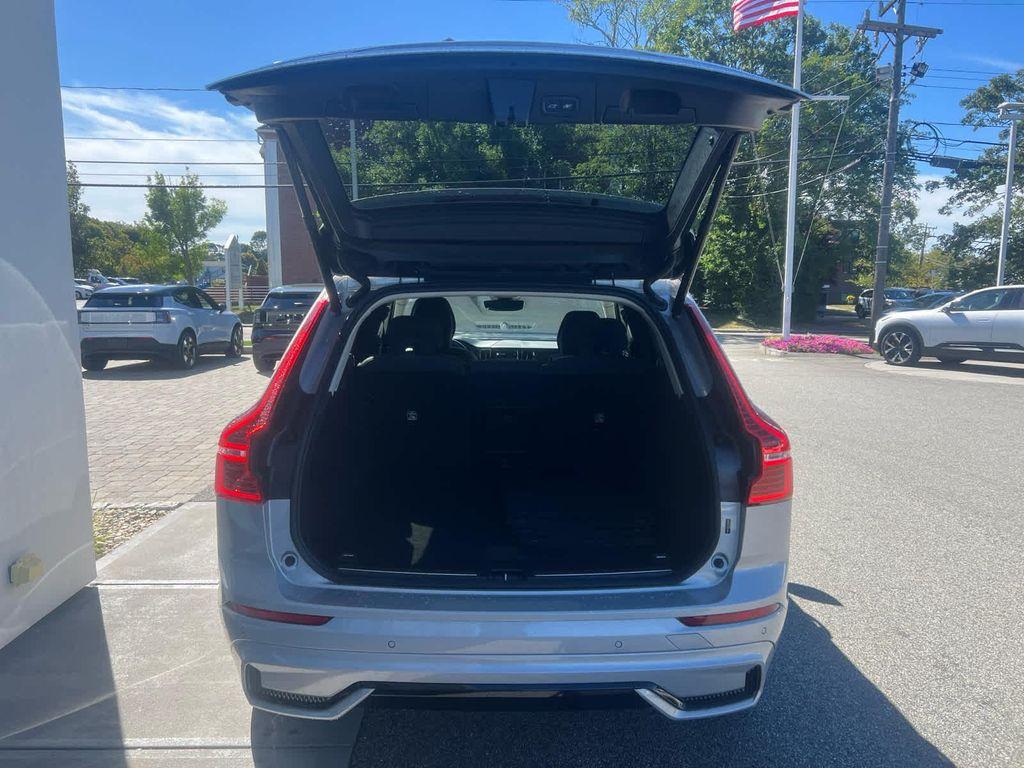 used 2025 Volvo XC60 car, priced at $38,396