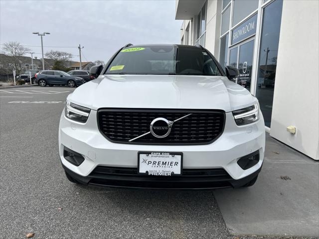 used 2022 Volvo XC40 car, priced at $36,475