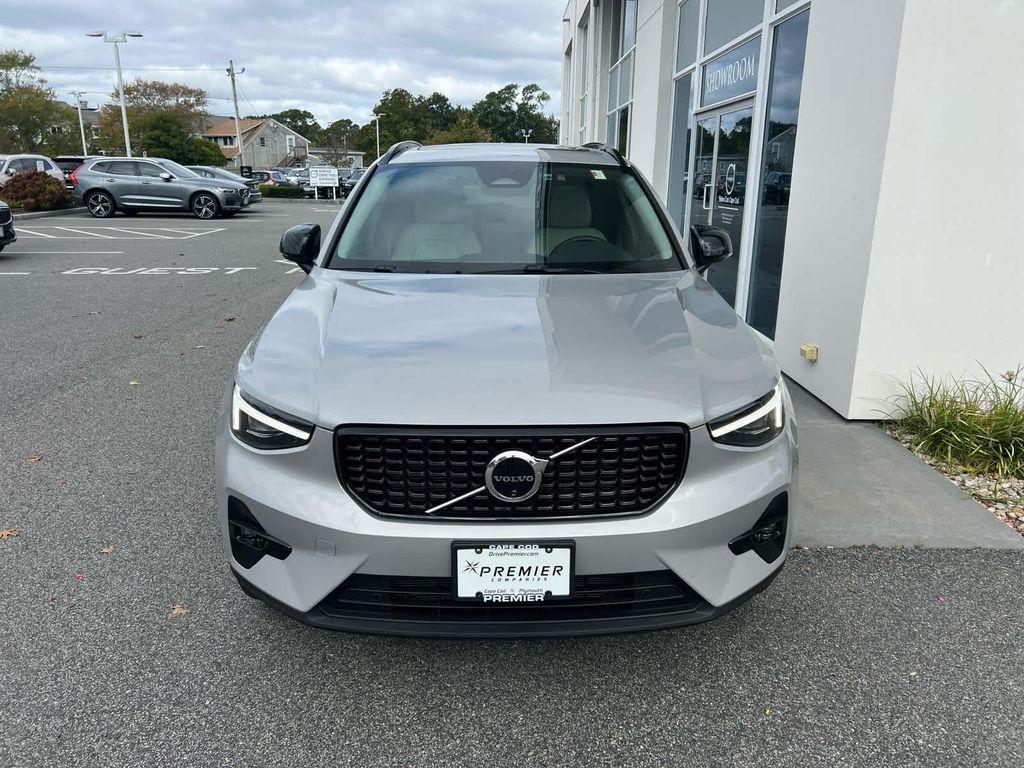 used 2025 Volvo XC40 car, priced at $49,900