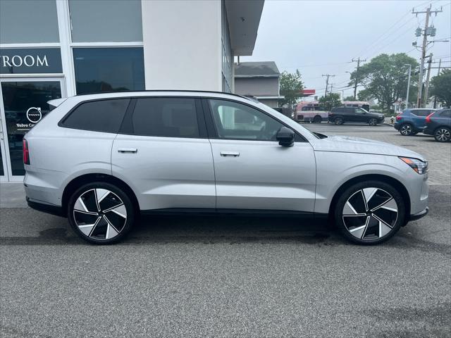new 2025 Volvo EX90 car, priced at $86,685