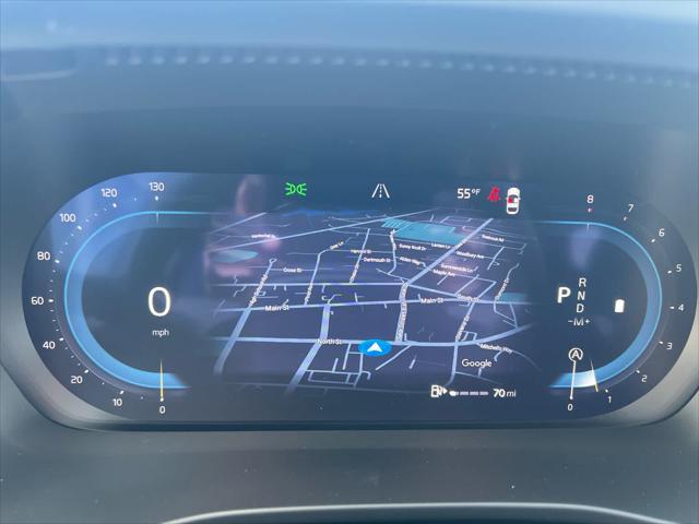 new 2025 Volvo XC40 car, priced at $52,235