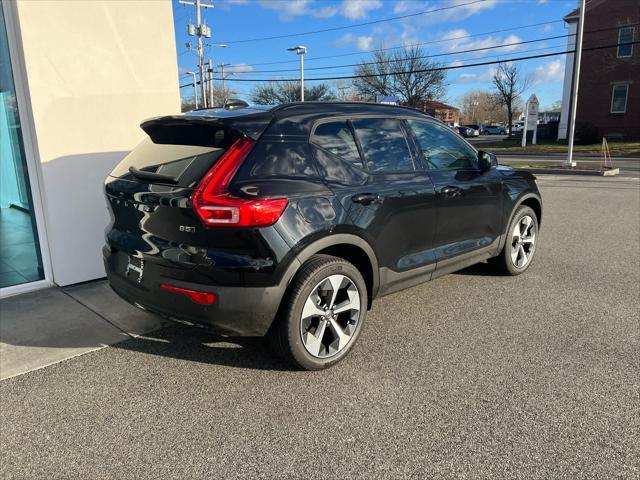 new 2025 Volvo XC40 car, priced at $48,315