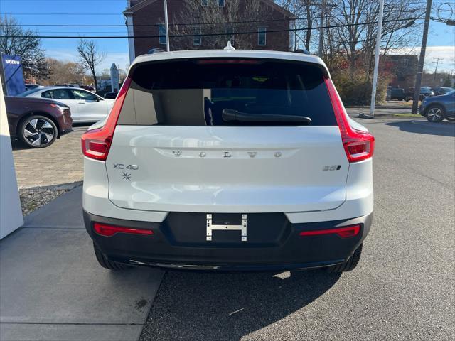 used 2024 Volvo XC40 car, priced at $35,775